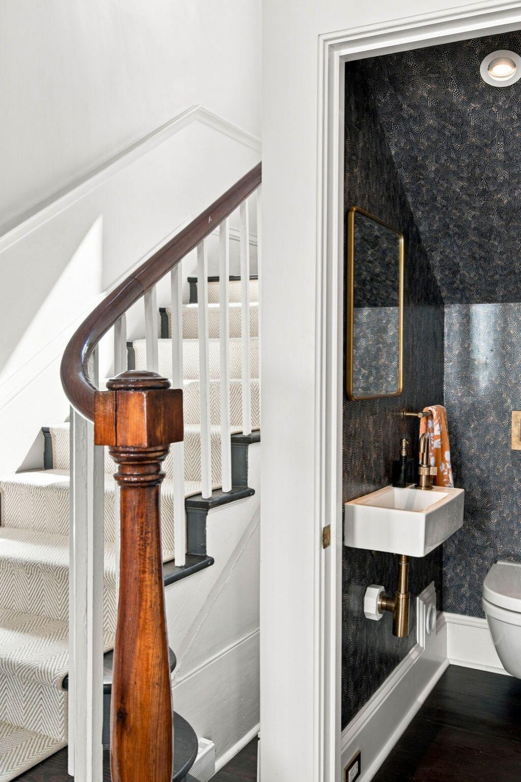 21 Lamboll Street Photo 8