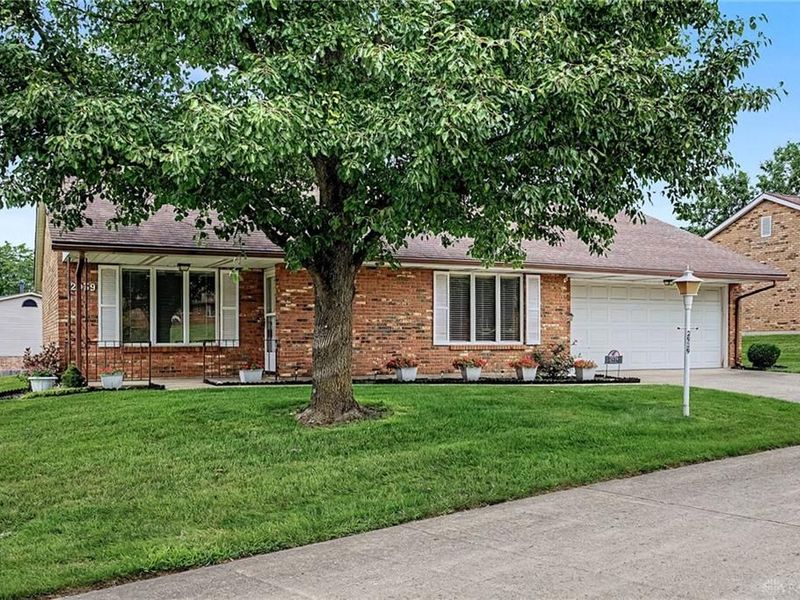 2939 Avery Circle, Springfield, OH 45503 Photo 2