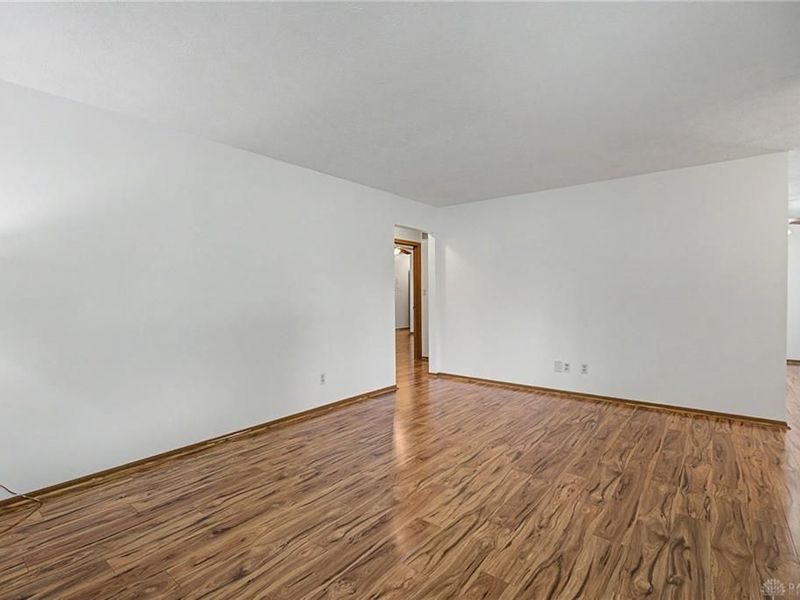2939 Avery Circle, Springfield, OH 45503 Photo 7