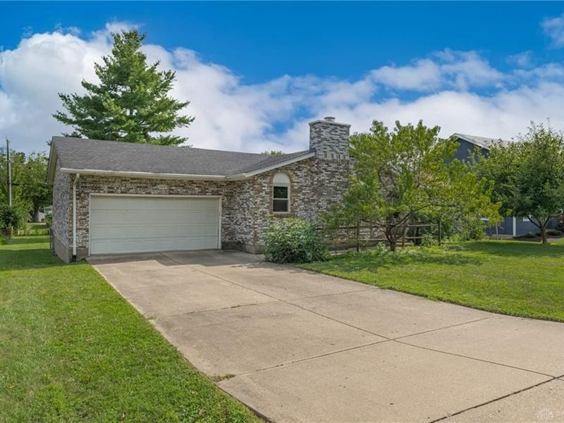 3449 North Drive, Beavercreek, OH 45432 Photo 1
