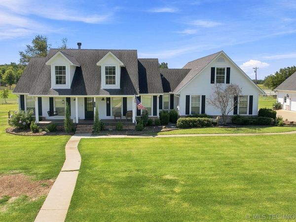16050 E Pueblo Road , Claremore, OK 74017