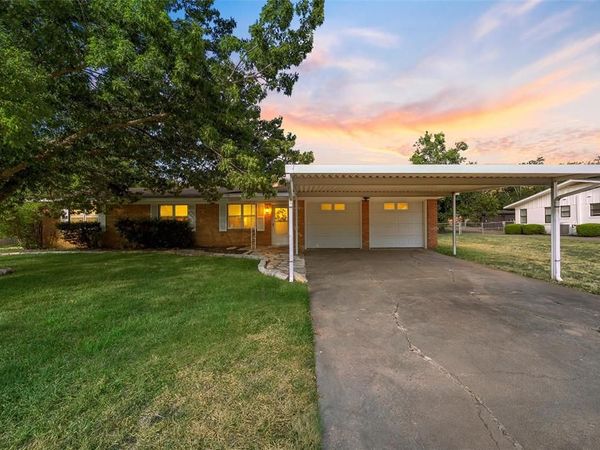 316 Cranbrook Drive, Woodway, TX 76712