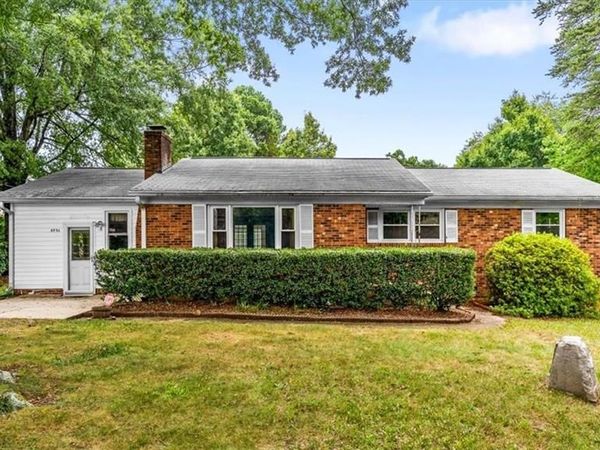 8936 Market Street, Colfax, NC 27235