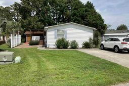 885 Hilander Dr.  photo 4