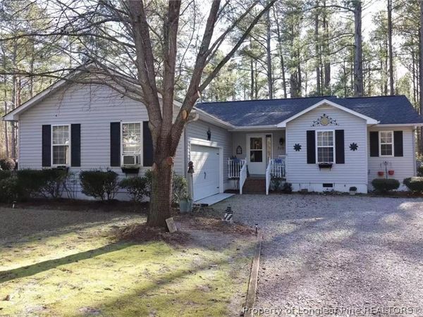 349 Moss Pink Drive , Vass, NC 28394