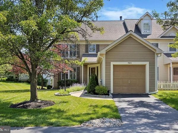 701 KILDUFF COURT , CHADDS FORD, PA 19317