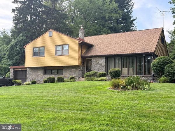1028 ARBORETUM ROAD, WYNCOTE, PA 19095