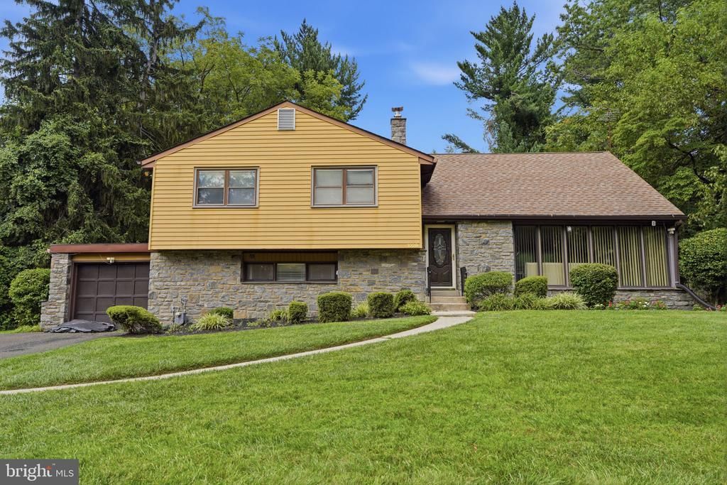 1028 ARBORETUM ROAD, WYNCOTE, PA 19095