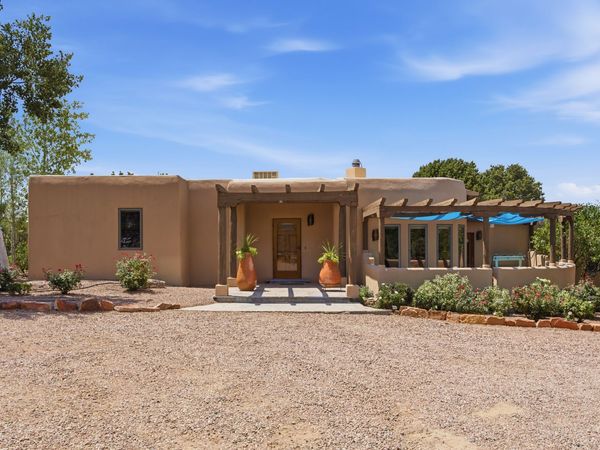 112 Sunrise Drive E, Santa Fe, NM 87506