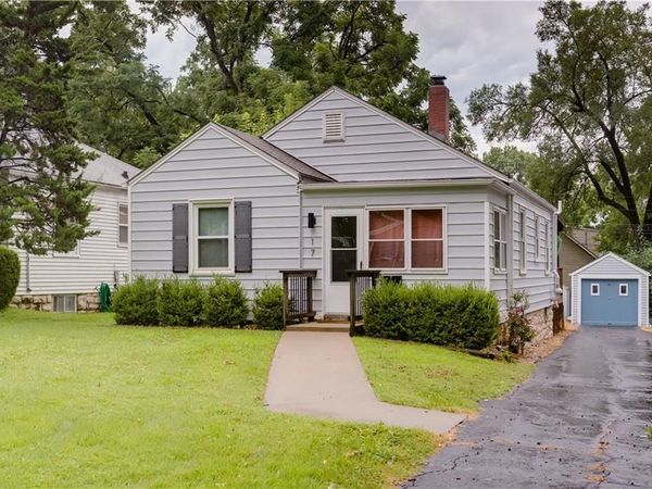 17 W 79th Street, Kansas City, MO 64114