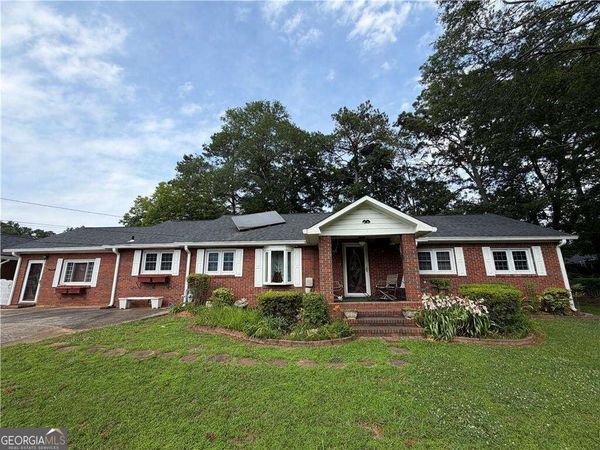401 Latimore Avenue, Buford, GA 30518