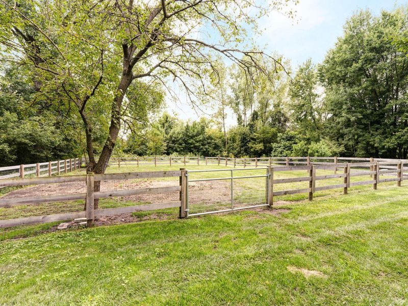 7443 Havens Road , Blacklick, OH 43004 Photo 6