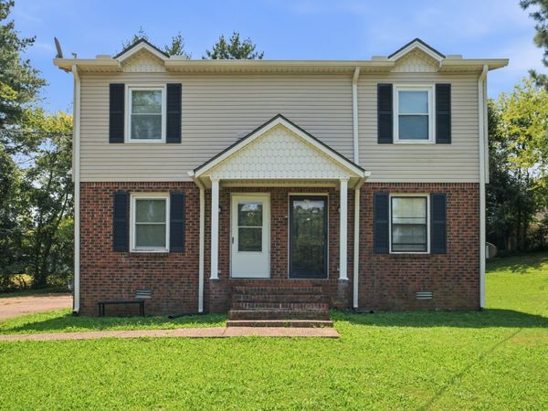 473 Ellenwood Dr , Nashville, TN 37211