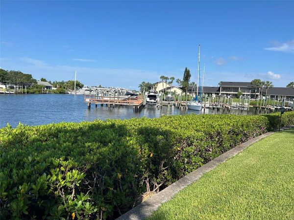 608 YARDARM DRIVE , Unit 4, APOLLO BEACH, FL 33572
