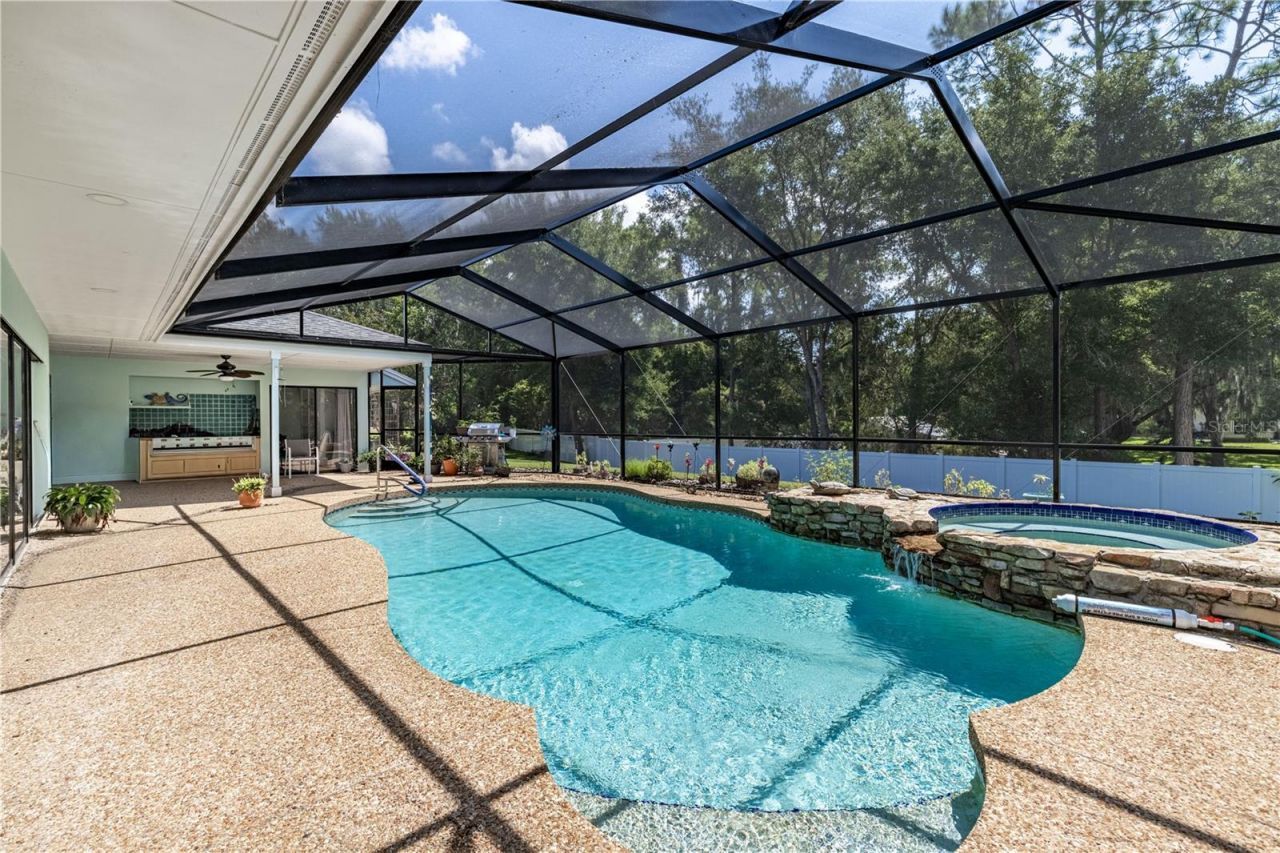 33816 Spring Drive , Leesburg, FL 34788 Photo