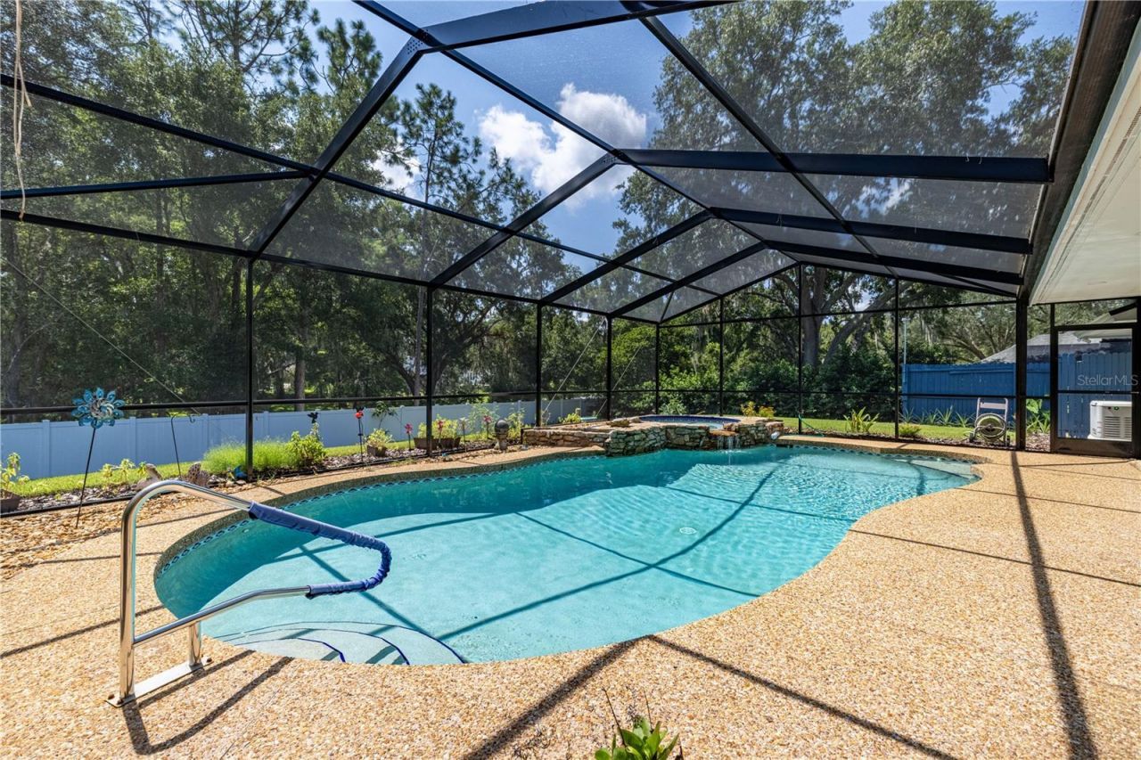 33816 Spring Drive , Leesburg, FL 34788 Photo