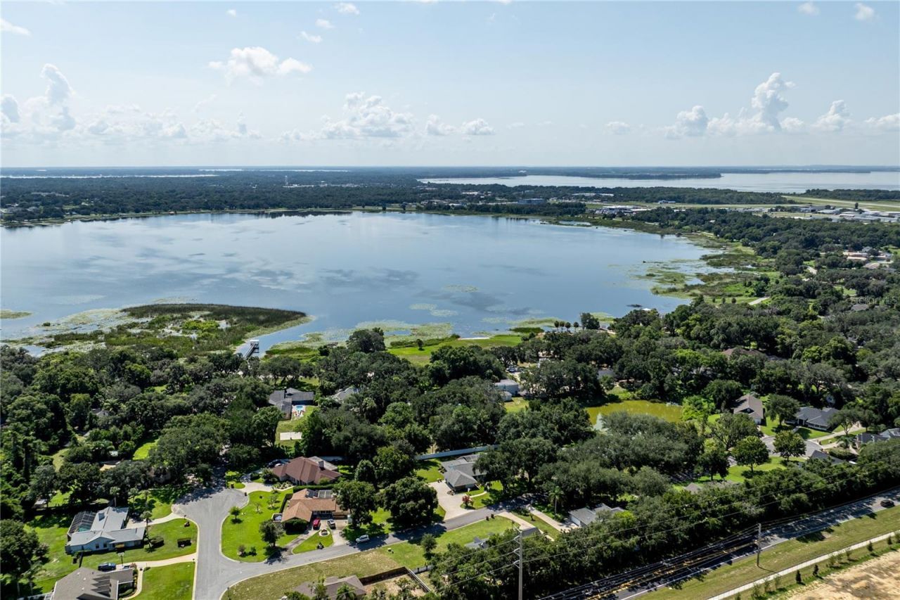 33816 Spring Drive , Leesburg, FL 34788 Photo