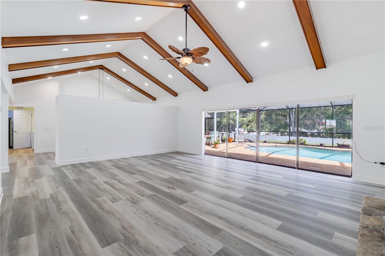 33816 Spring Drive, Leesburg, FL 34788 Photo