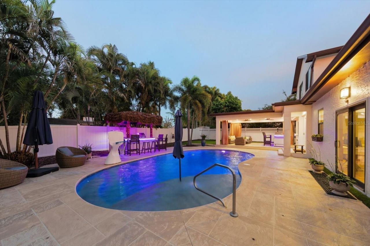 3005 Sunset Drive, Belleair Bluffs, FL 33770 Photo