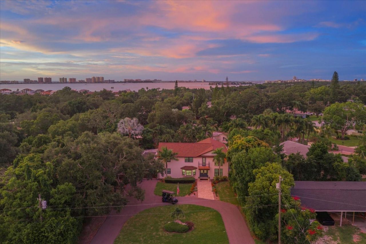 3005 Sunset Drive, Belleair Bluffs, FL 33770 Photo