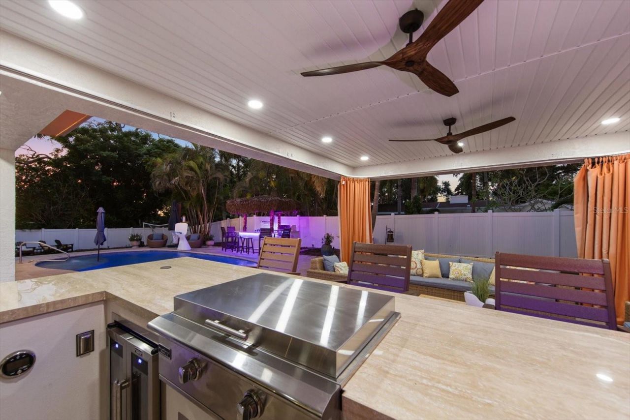 3005 Sunset Drive, Belleair Bluffs, FL 33770 Photo