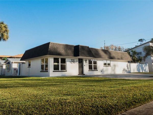 705 GULF BOULEVARD , BELLEAIR BEACH, FL 33786