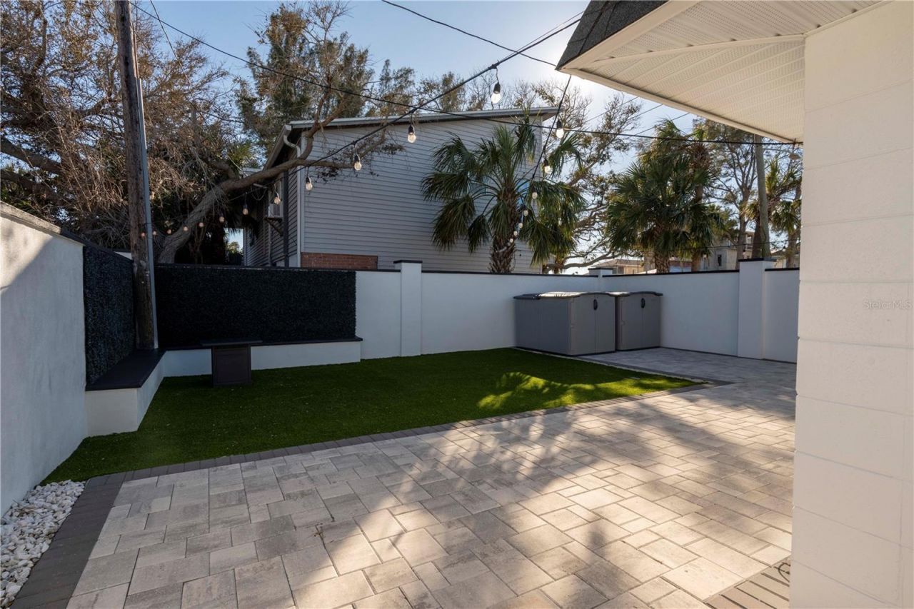 705 Gulf Boulevard , Belleair Beach, FL 33786 Photo