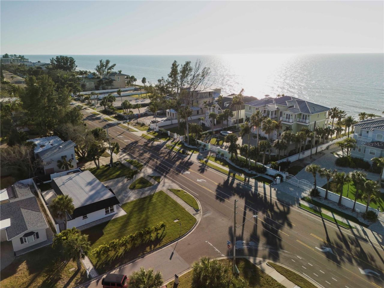 705 Gulf Boulevard , Belleair Beach, FL 33786 Photo