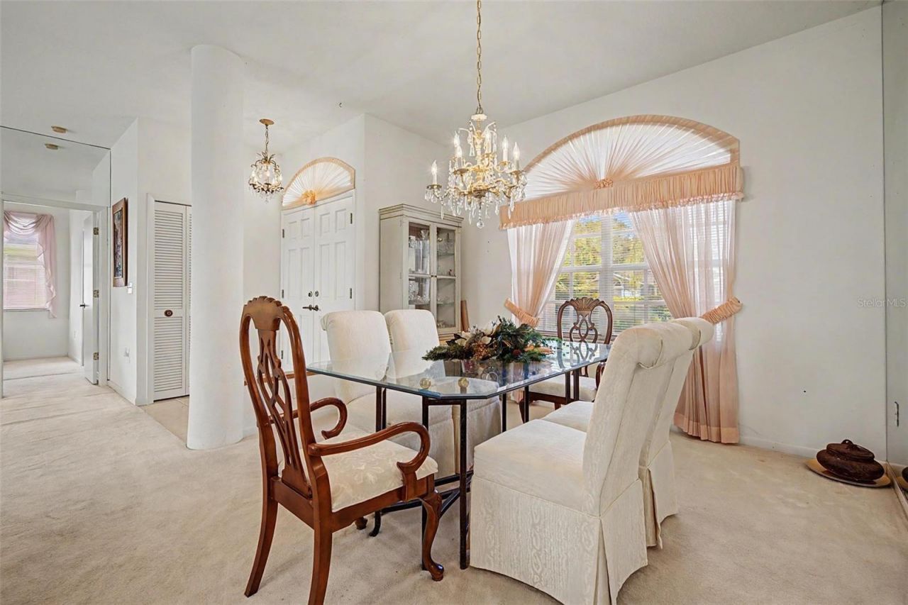 2807 Resnik Circle W, Palm Harbor, FL 34683 Photo