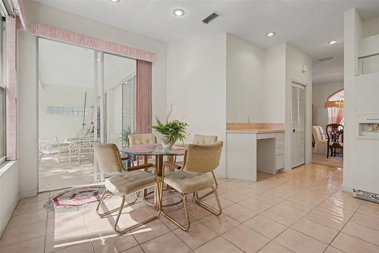 2807 Resnik Circle W, Palm Harbor, FL 34683 Photo