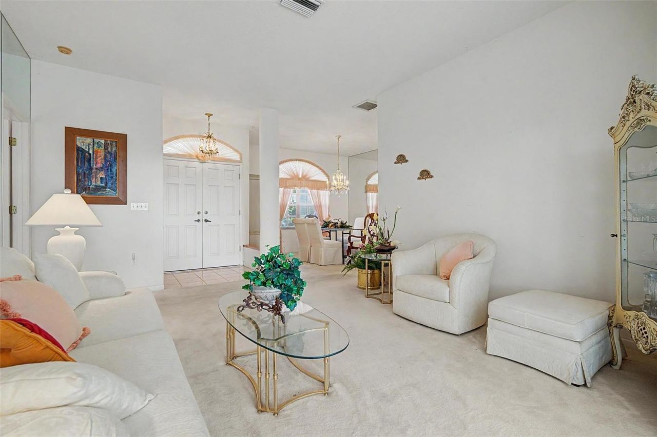 2807 Resnik Circle W, Palm Harbor, FL 34683 Photo