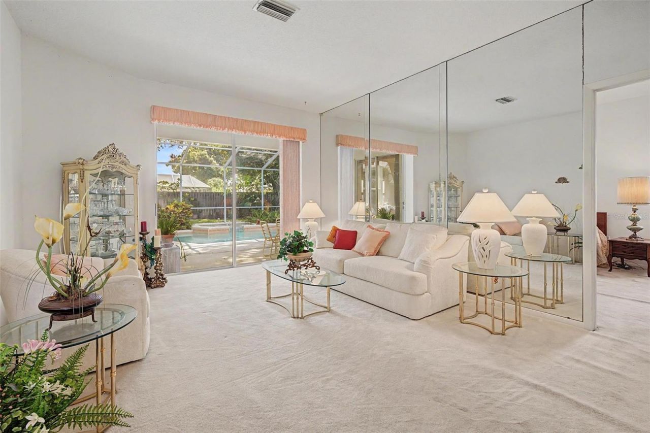 2807 Resnik Circle W, Palm Harbor, FL 34683 Photo