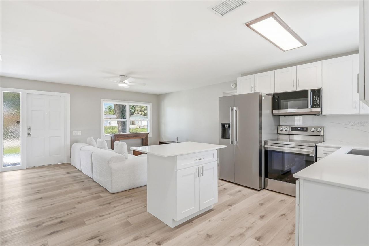 5512 96th Avenue N, Pinellas Park, FL 33782 Photo