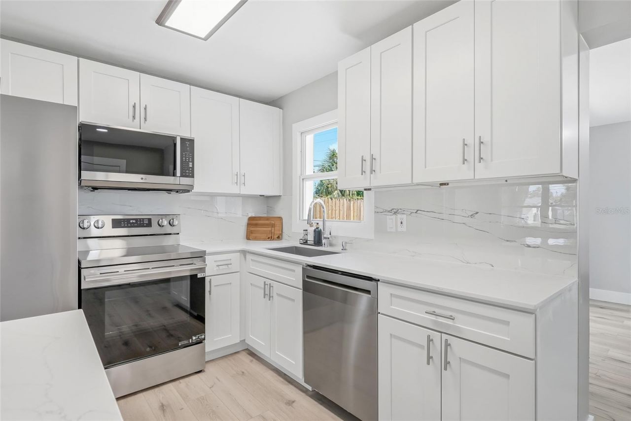 5512 96th Avenue N, Pinellas Park, FL 33782 Photo