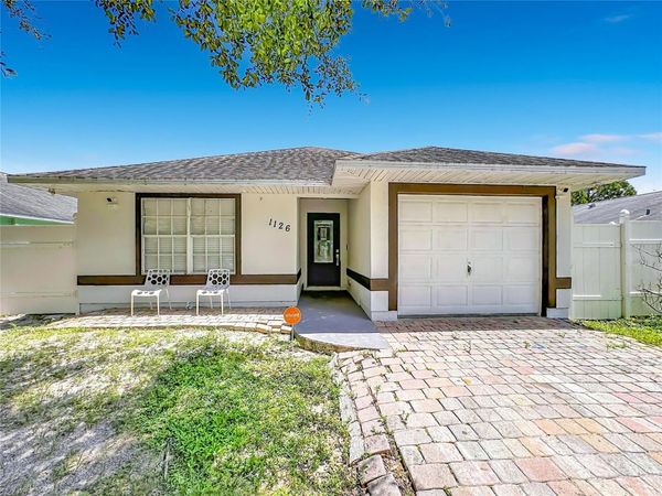 1126 15TH AVENUE SW, VERO BEACH, FL 32962
