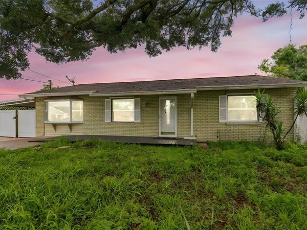 38621 NORTH AVENUE , ZEPHYRHILLS, FL 33542