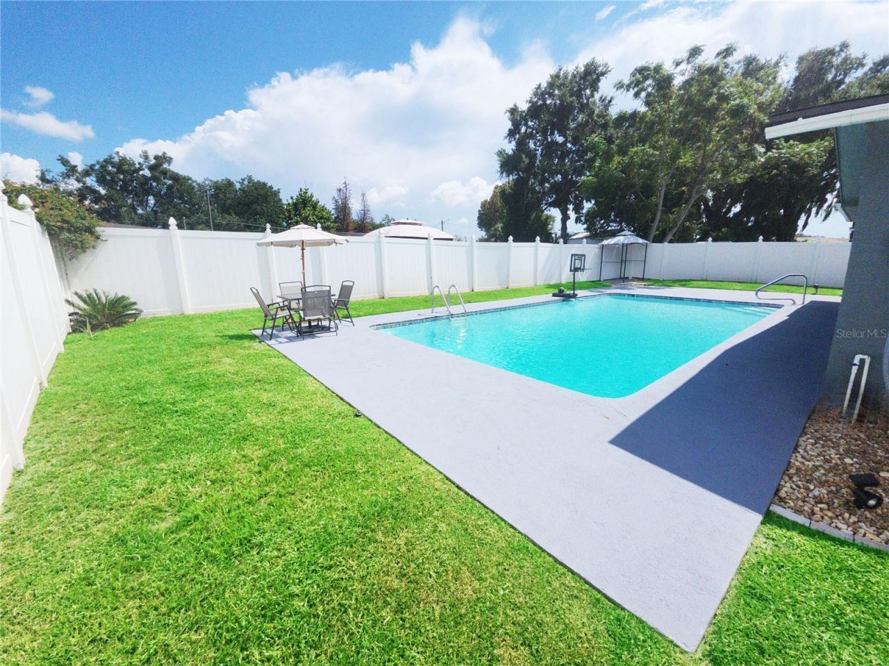 1337 Lee Court , Leesburg, FL 34748 Photo