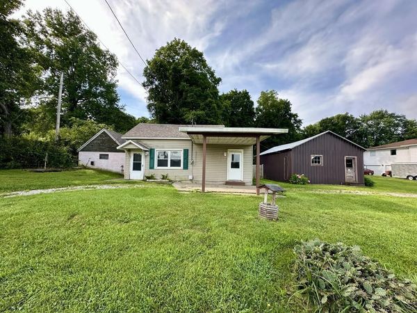7424 State Route 180 , Kingston, OH 45644
