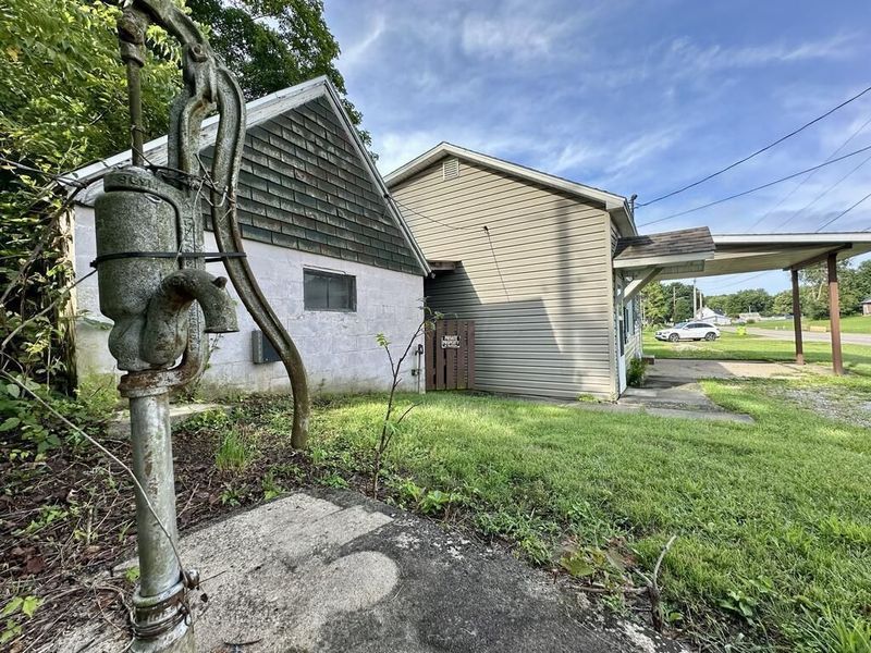 7424 State Route 180 , Kingston, OH 45644 Photo 9