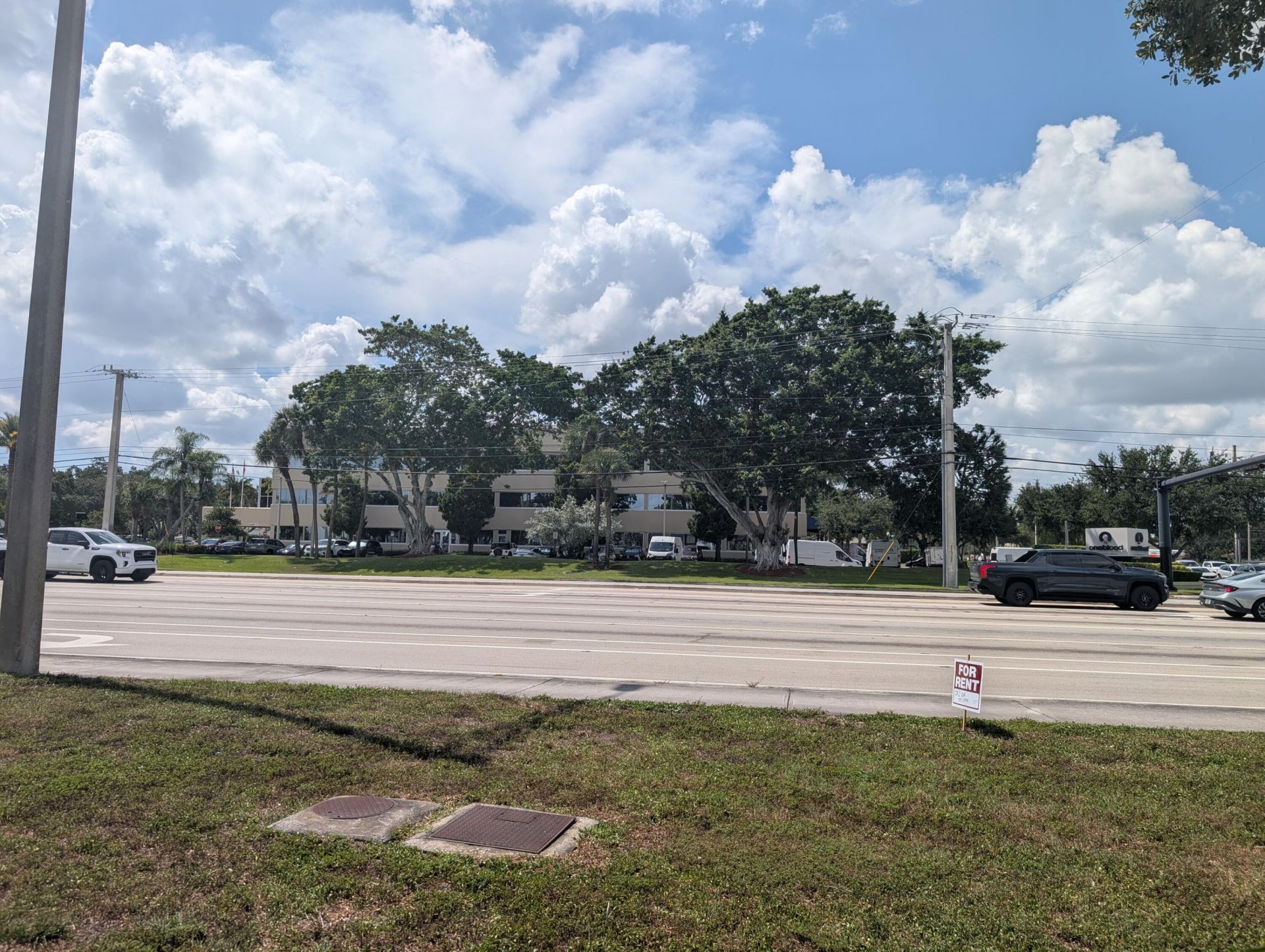 000 NW Confidential Street, Fort Lauderdale, FL 33394 Photo