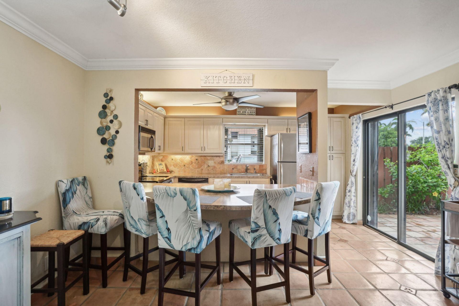 1251 S Federal Highway, Boca Raton, FL 33432 Photo