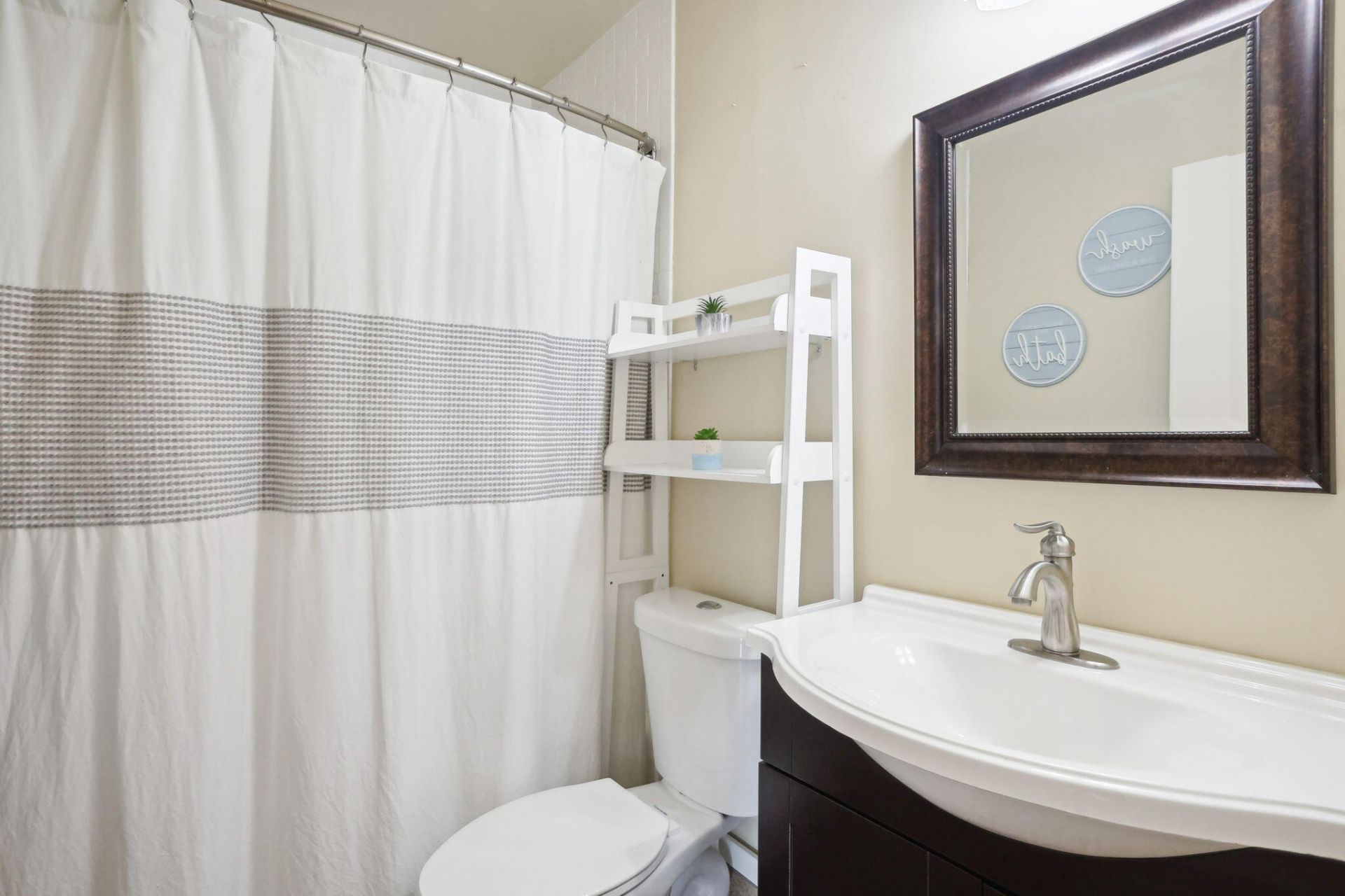 1251 S Federal Highway, Boca Raton, FL 33432 Photo