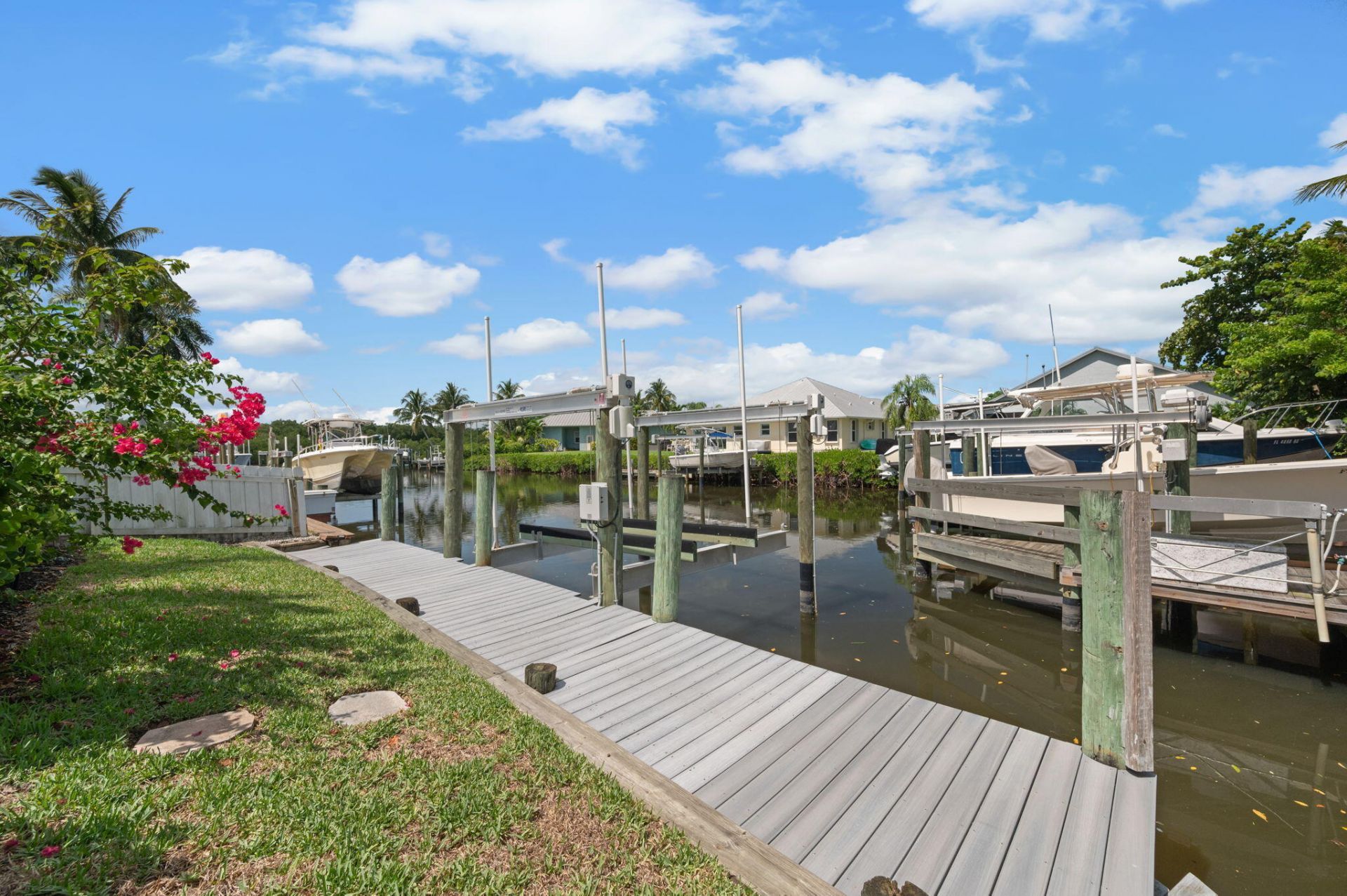121 Queen Eugenia Court, Fort Pierce, FL 34949 Photo