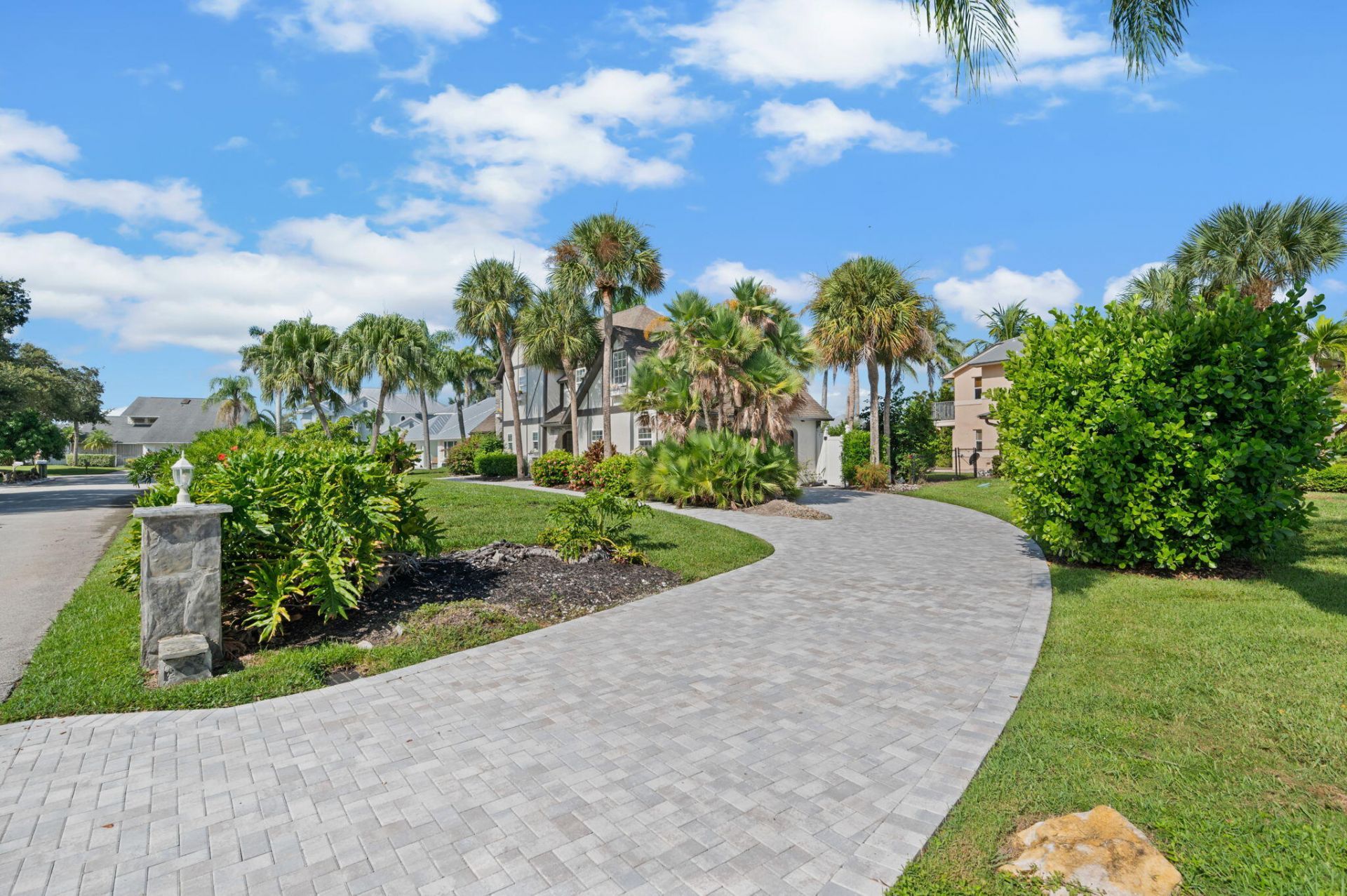 121 Queen Eugenia Court, Fort Pierce, FL 34949 Photo