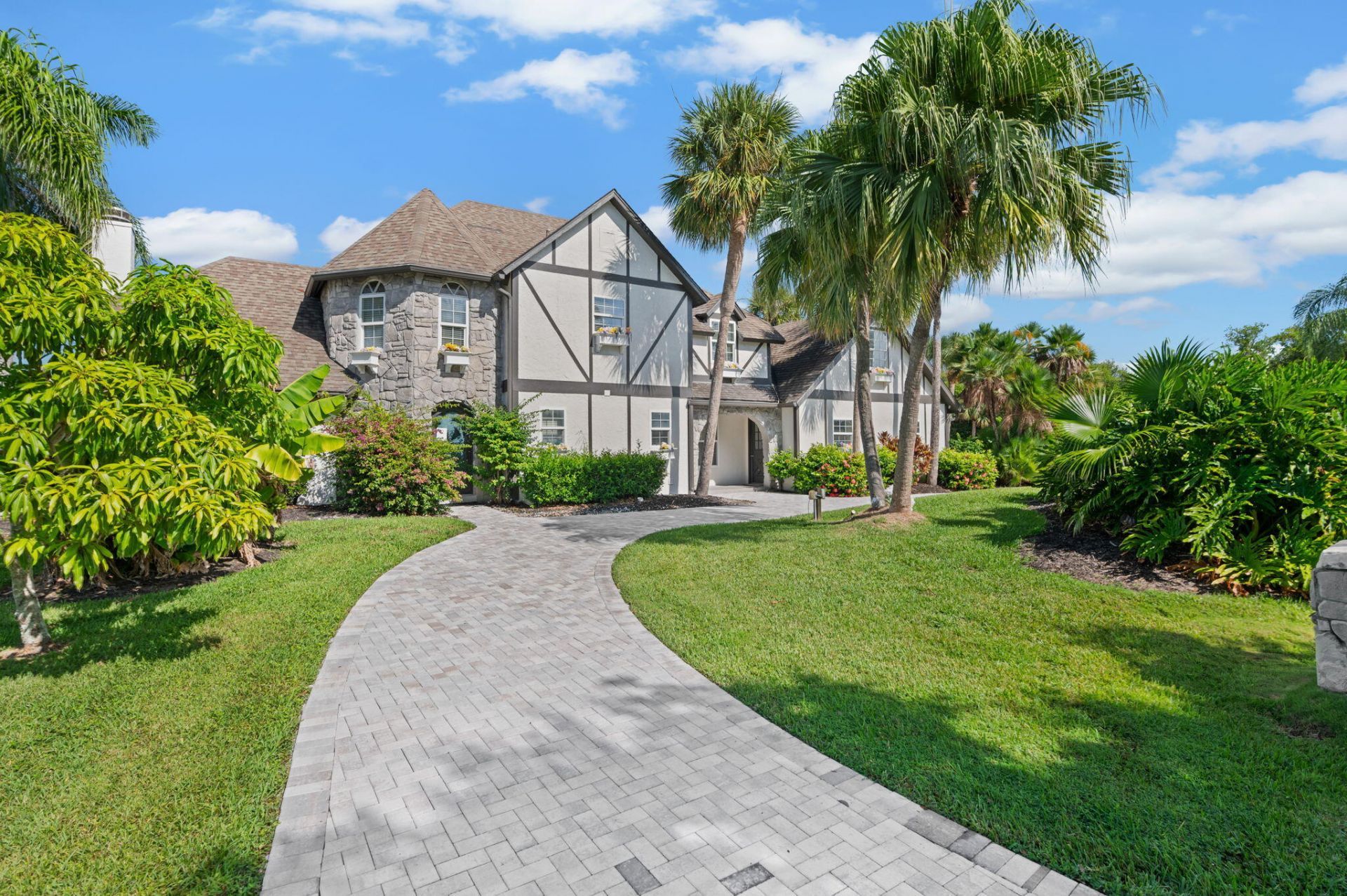 121 Queen Eugenia Court, Fort Pierce, FL 34949 Photo
