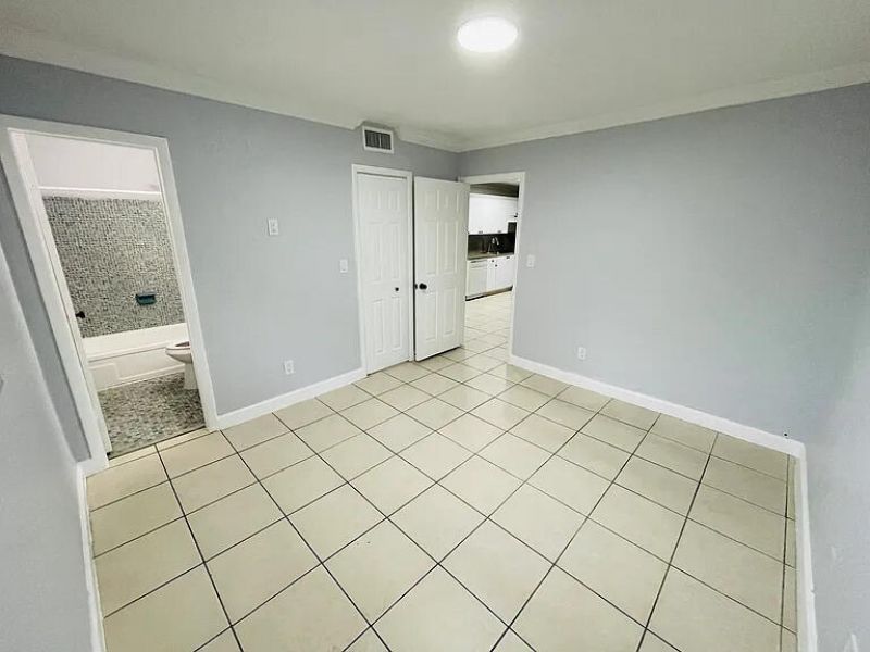 890 NW 45 Avenue, Unit 32, Miami, FL 33126 Photo
