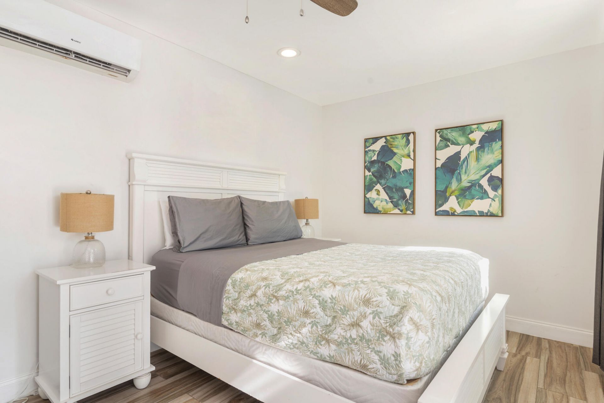 300 35th Street, West Palm Beach, FL 33407 Photo