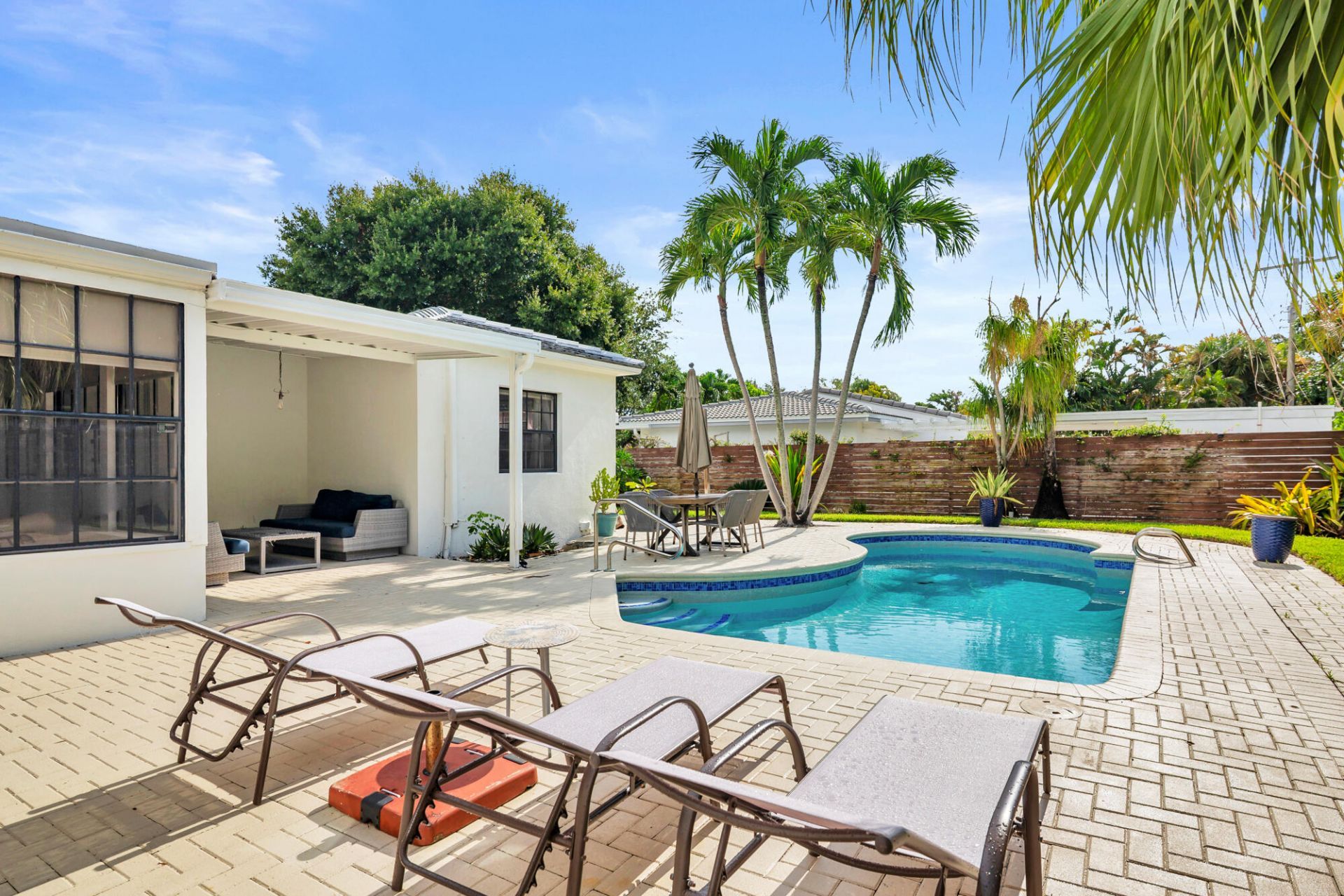 300 35th Street, West Palm Beach, FL 33407 Photo