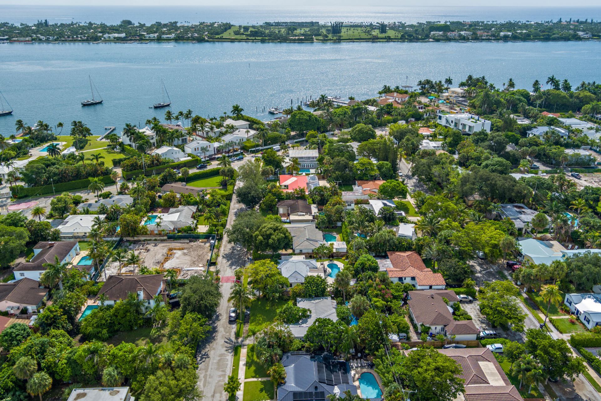 300 35th Street, West Palm Beach, FL 33407 Photo