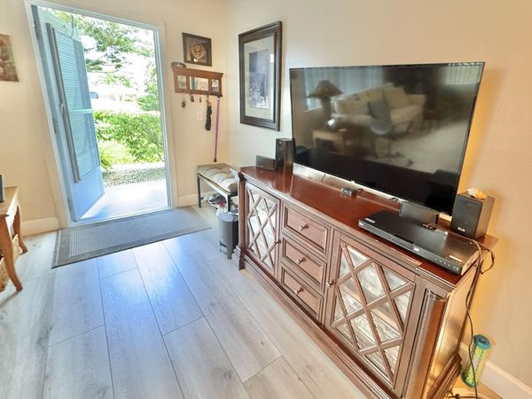 140 WINDSOR G, West Palm Beach, FL 33417